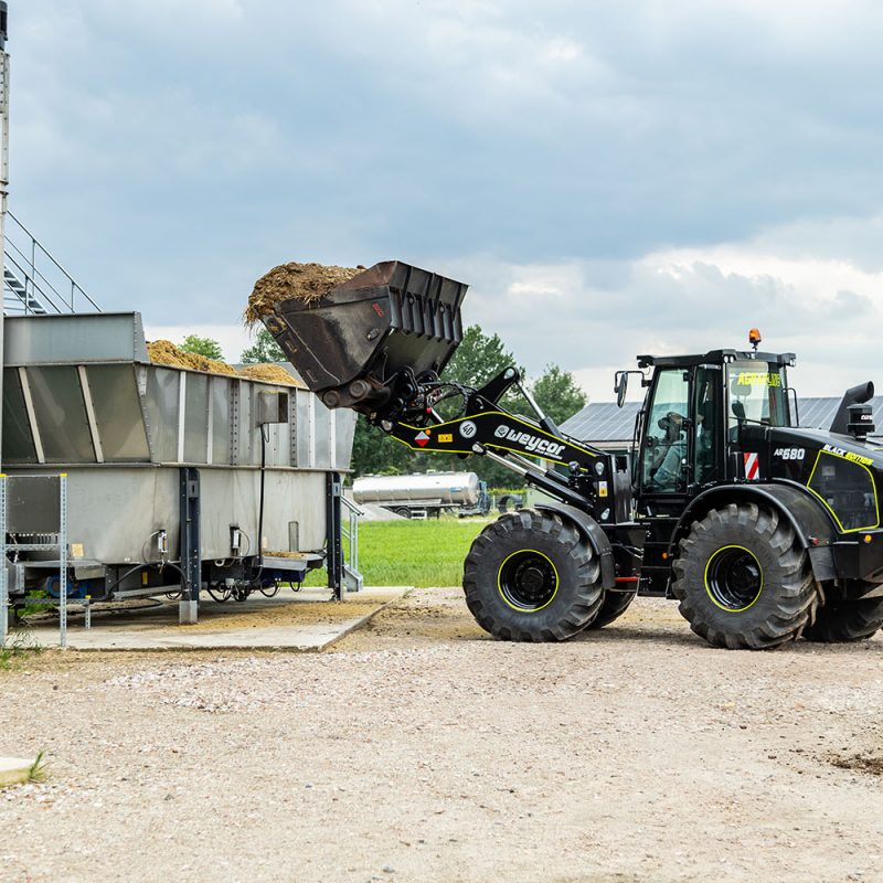 Weycor_AgrarLine_AR680_BlackEdition_©Dernjac_GmbH-30